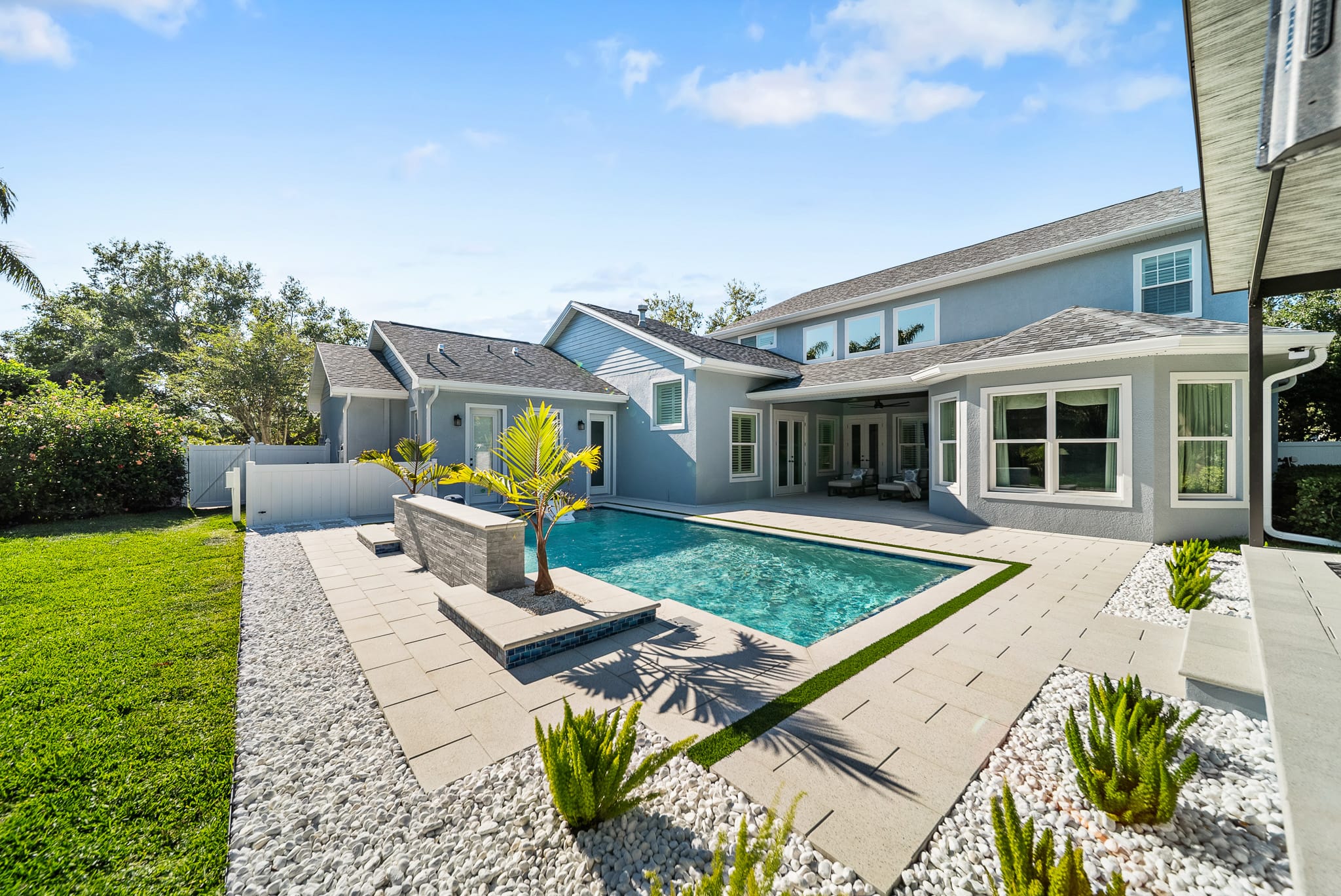 Custom swimming pool built by Pool Perfection