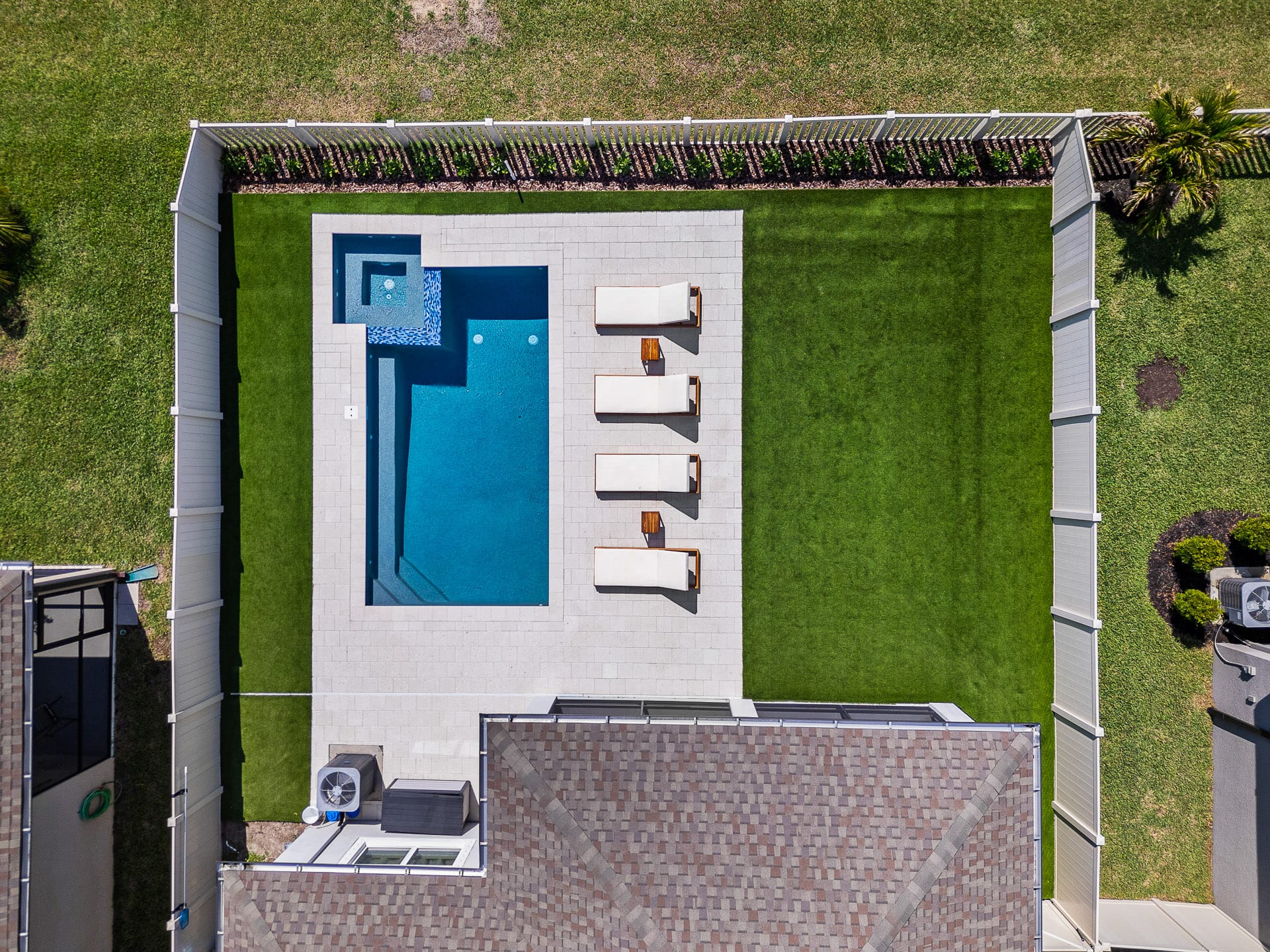 Custom swimming pool built by Pool Perfection
