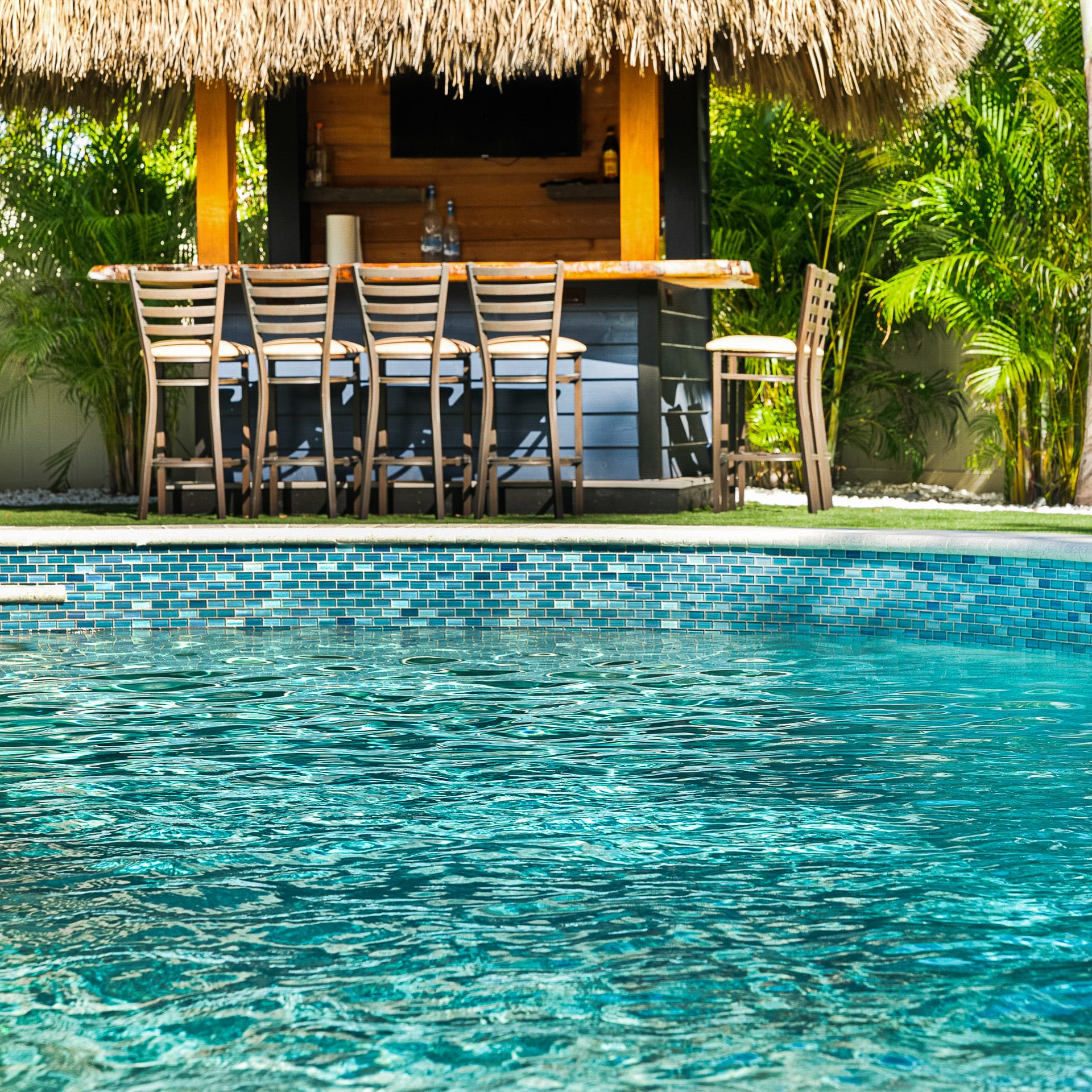 Custom swimming pool built by Pool Perfection