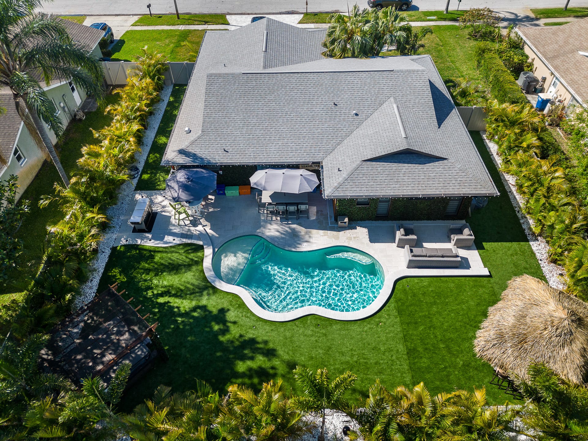 Custom swimming pool built by Pool Perfection
