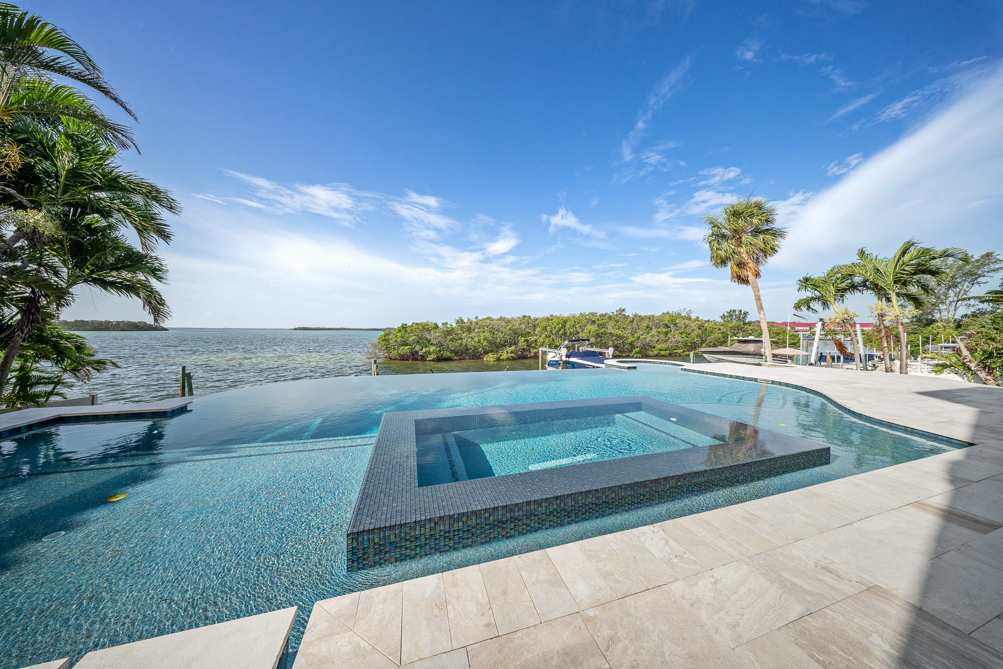 Custom swimming pool built by Pool Perfection
