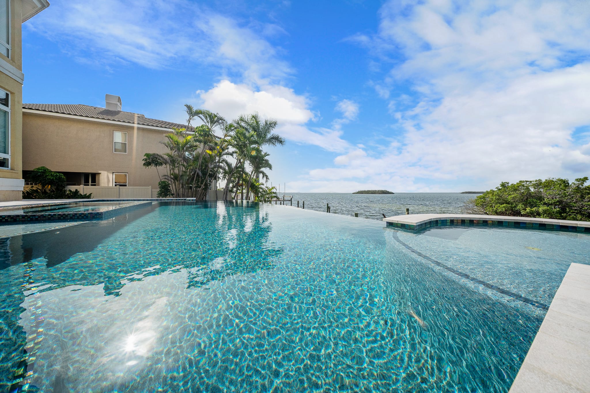 Custom swimming pool built by Pool Perfection