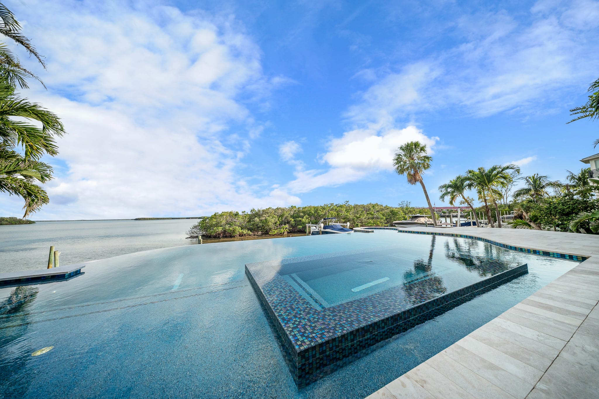 Custom swimming pool built by Pool Perfection
