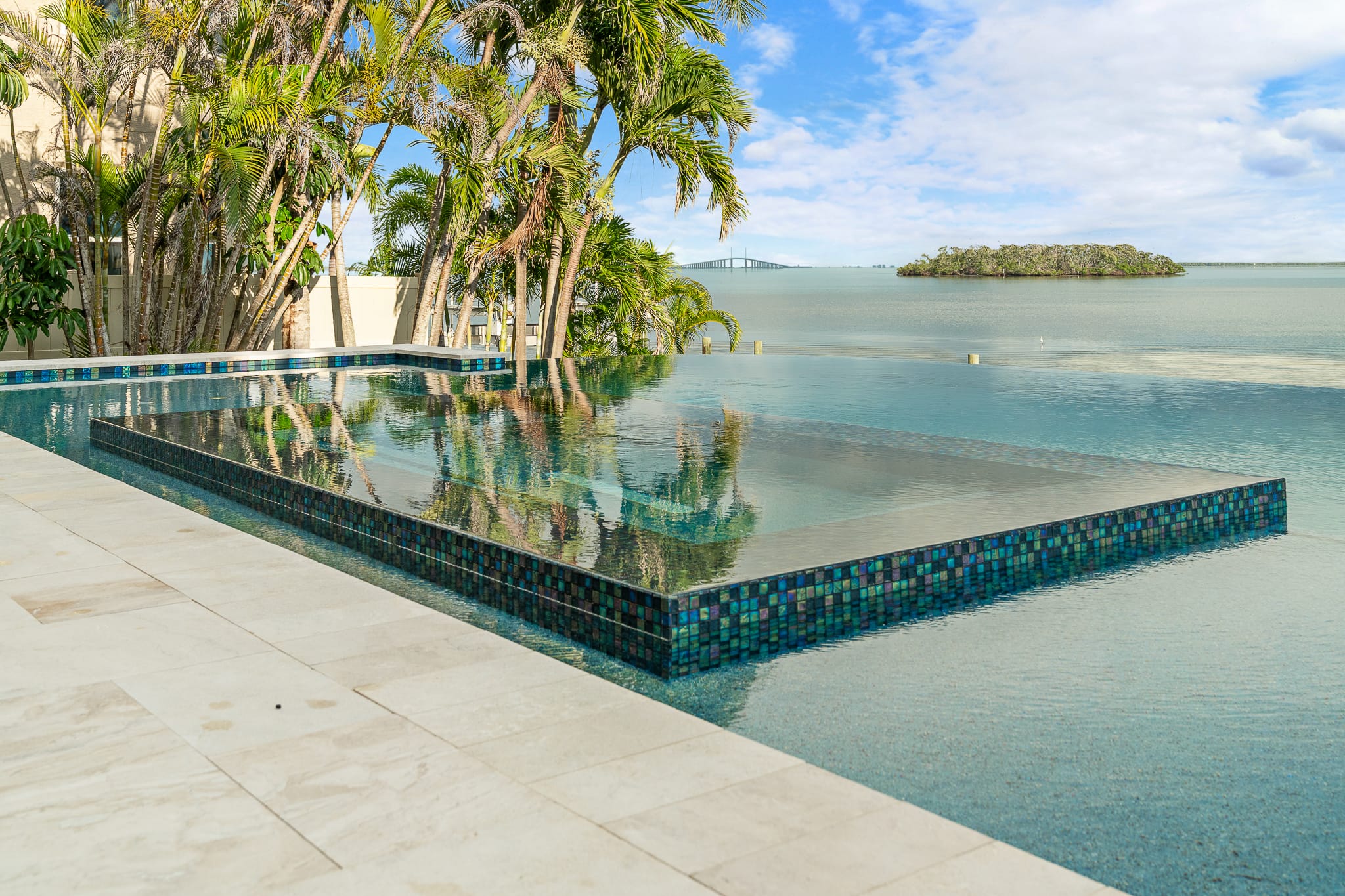Custom swimming pool built by Pool Perfection